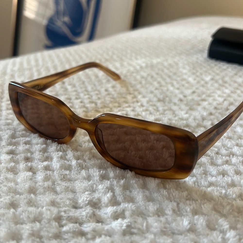 Lello the Label “The Jane” in Maple Tort